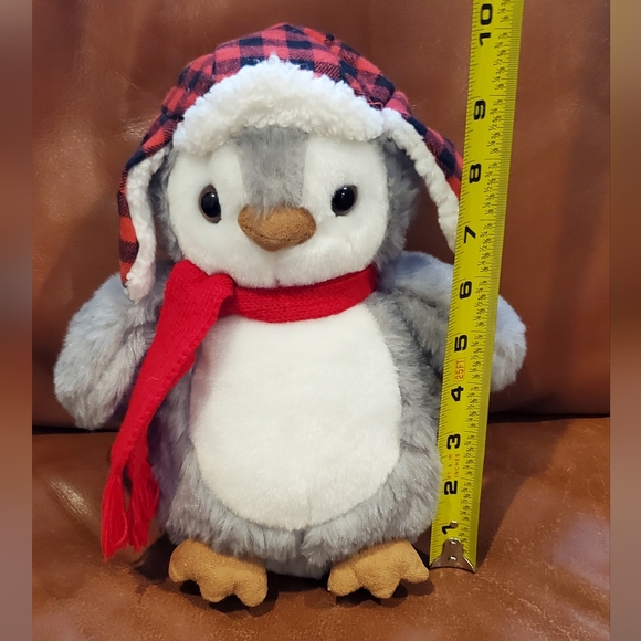 9 inch Bearington Collection Penguin with Winter Hat Scarf Stuffed Plush Decor - Picture 9 of 9